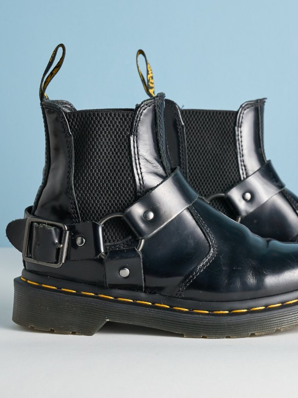 Dr. Martens Wincox Smooth Leather Buckle Boots – Black | Women’s US 5